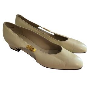 Bally Cream Open Side Slip On Pump 7C(9N)